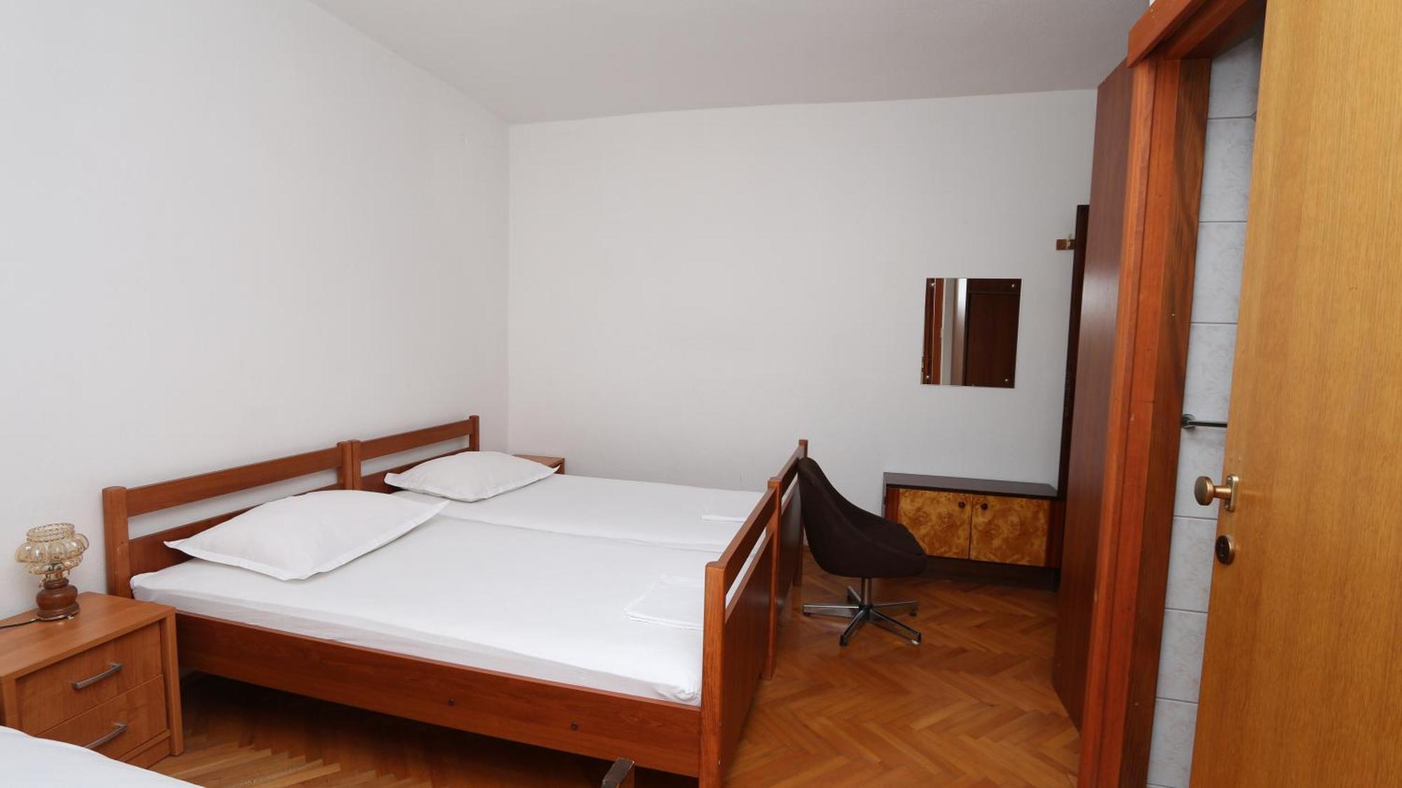 Dinka Guesthouse Makarska Exterior foto